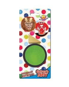 Maquillage jaune avec éponge